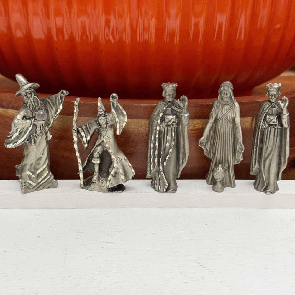 Set of 5 Vintage Masterworks MWFP Pewter Figurines